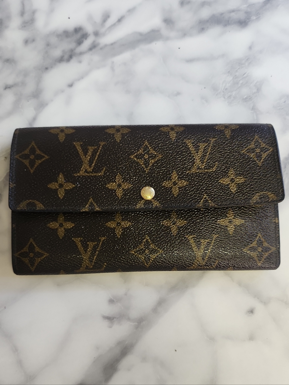 Authentic Vintage LV Monogram Sarah Long Bifold Wallet